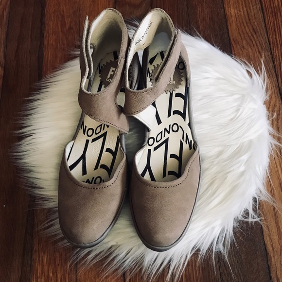 Fly London pats sandals - Picture 2 of 8